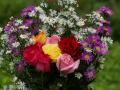 Sweet roses bouquet wallpaper